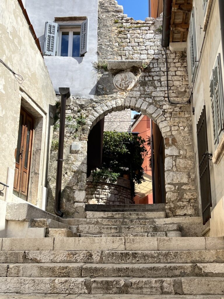 Gammal stein i Rovinj