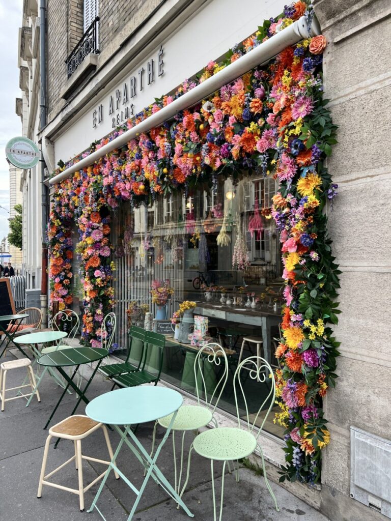 Fin kafe, En Aparthé, i Reims i Champagne